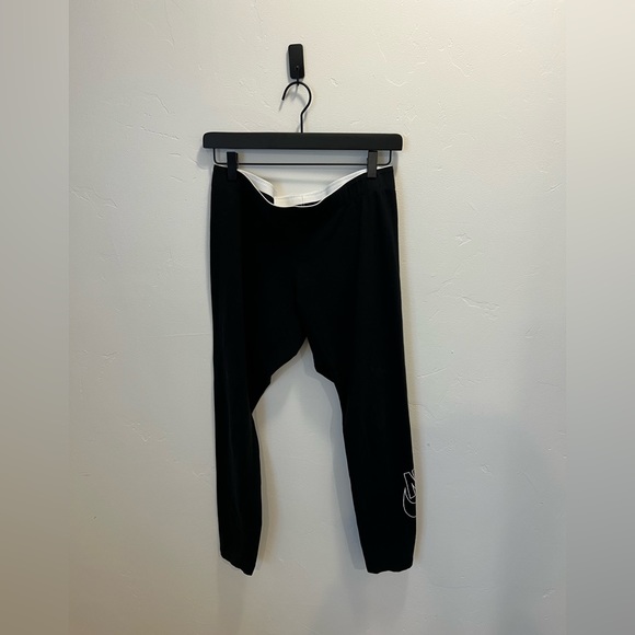 Nike workout leggings - Picture 1 of 2